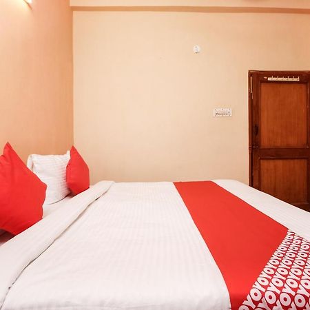 Oyo Hotel Apoorva Deluxe Jaipur Eksteriør billede
