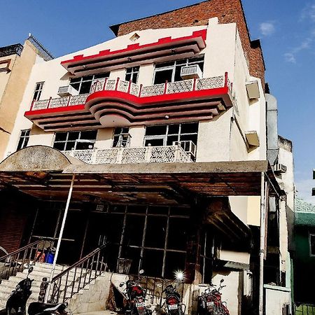 Oyo Hotel Apoorva Deluxe Jaipur Eksteriør billede