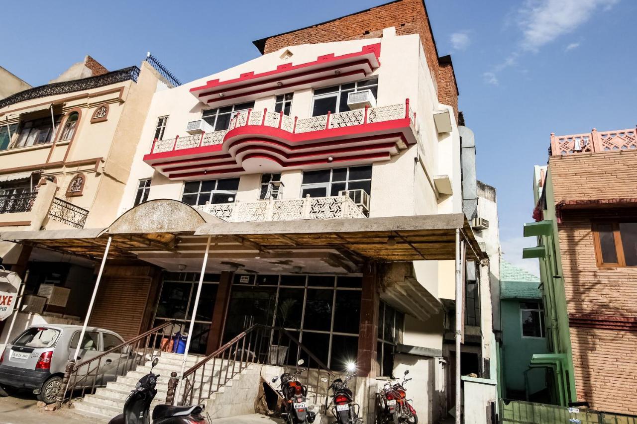 Oyo Hotel Apoorva Deluxe Jaipur Eksteriør billede